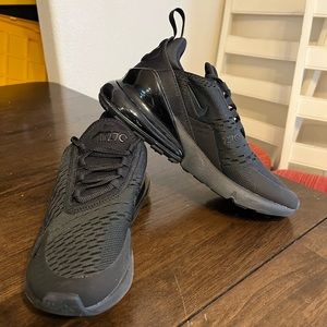 Nike Air Max 270 Black/Black Women’s 8